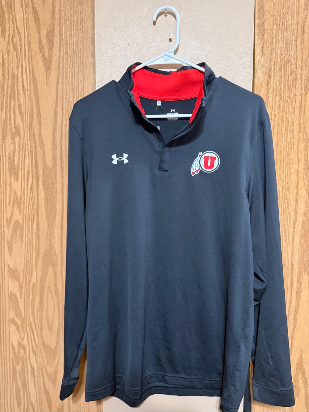 Under Armour Men’s Black Quarter-Zip Pullover with Red Collar Accents